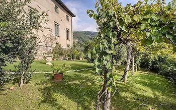 Villa Del Giglio